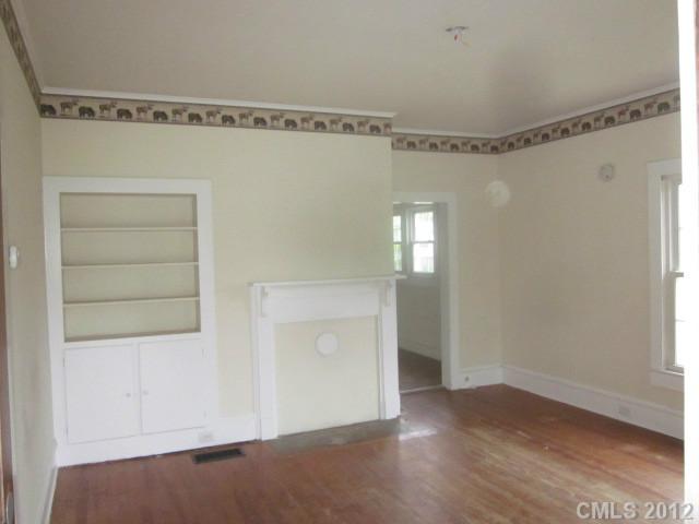 304 E 11th St, Kannapolis, NC 28083 photo 3