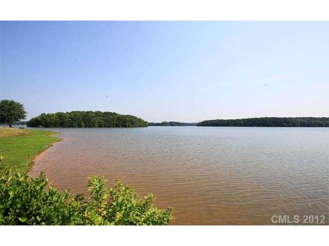 930 Jetton 25 St #25, Davidson, NC 28036 photo 16