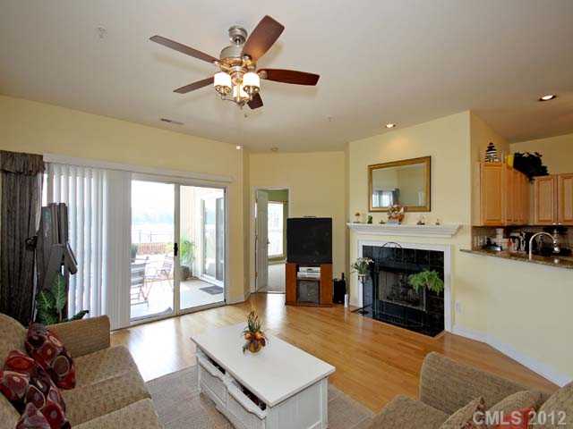 930 Jetton 25 St #25, Davidson, NC 28036 photo 3