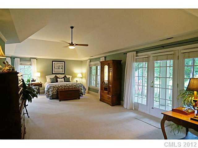 18908 River Crossing Blvd, Davidson, NC 28036 photo 7