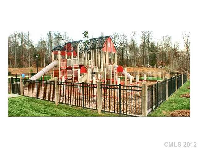 3343 Streamside Dr, Davidson, NC 28036 photo 17