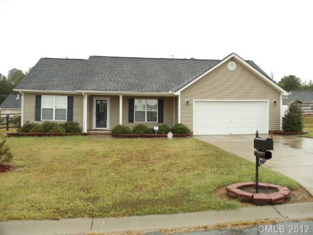 1005 Stepping Stone Ln, Monroe, NC 28110 photo 1