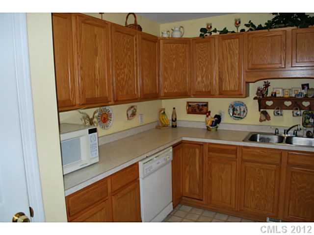 120 Boyd Rd, Clover, SC 29710 photo 7