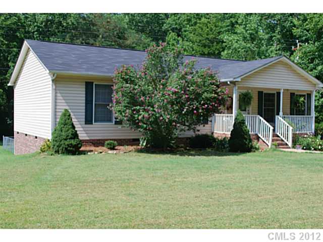 120 Boyd Rd, Clover, SC 29710 photo 3