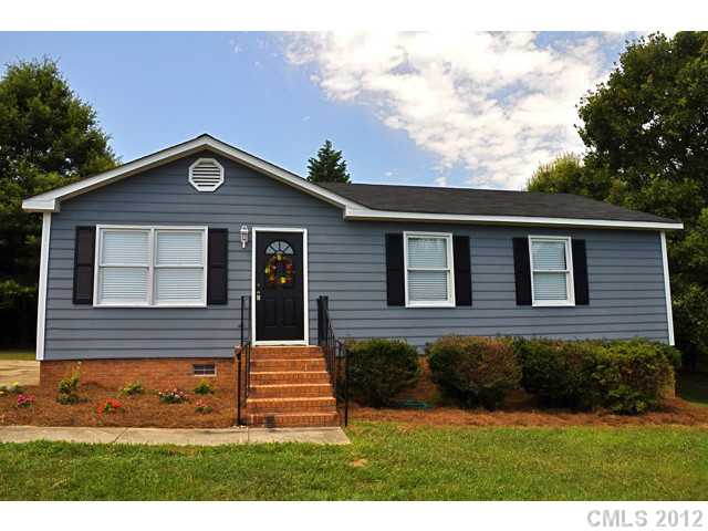 622 Gladedale Ln, Monroe, NC 28110 photo 2