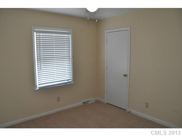 622 Gladedale Ln, Monroe, NC 28110 photo 10