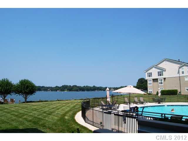 1331 Torrence 22 Cir #22, Davidson, NC 28036 photo 15