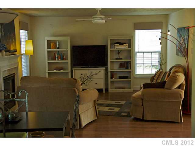 7416 Fallen Timber Ln, Tega Cay, SC 29708 photo 3