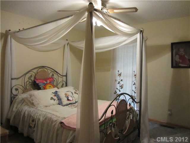 16126 Silver Rd # B, Oakboro, NC 28129 photo 6