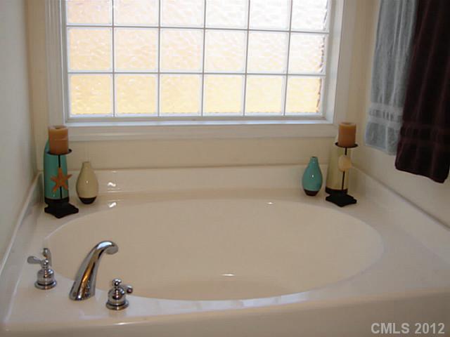 3348 Flagler Cir, Midland, NC 28107 photo 10