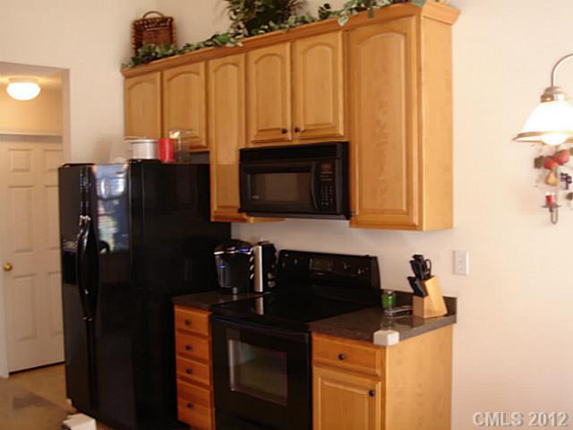 3348 Flagler Cir, Midland, NC 28107 photo 6