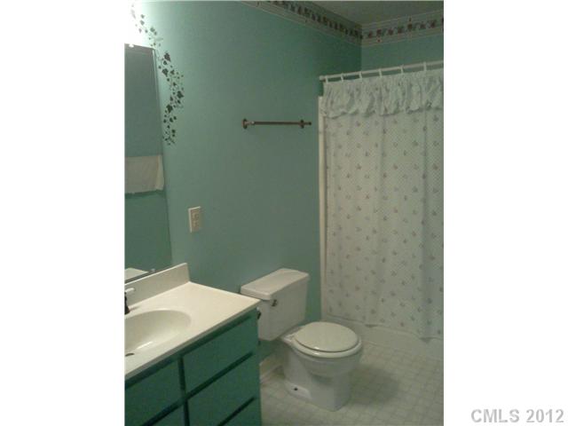 321 E 19th St, Kannapolis, NC 28083 photo 9