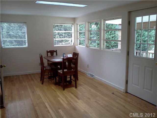 321 E 19th St, Kannapolis, NC 28083 photo 11