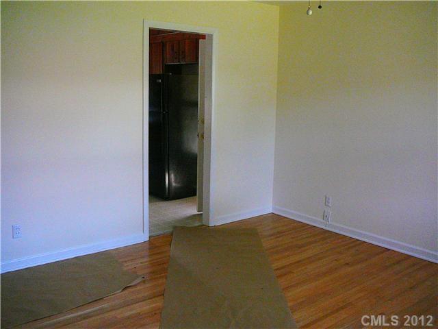 448 E John St, Matthews, NC 28105 photo 7