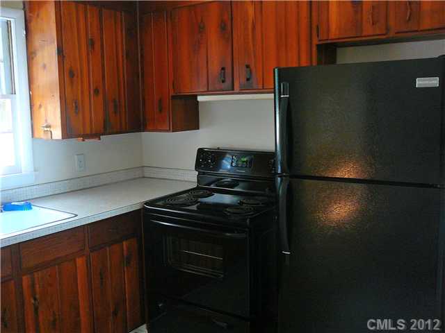 448 E John St, Matthews, NC 28105 photo 10