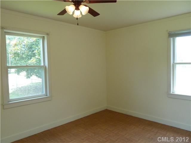 894 Hampton Grace Ave, Lancaster, SC 29720 photo 10
