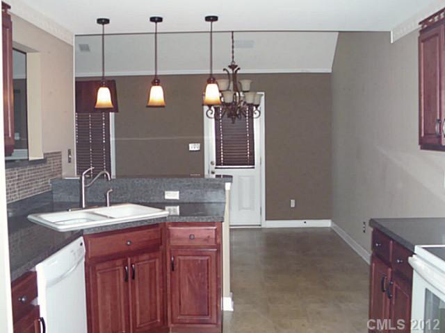 3000 Blueberry Dr, Monroe, NC 28110 photo 4