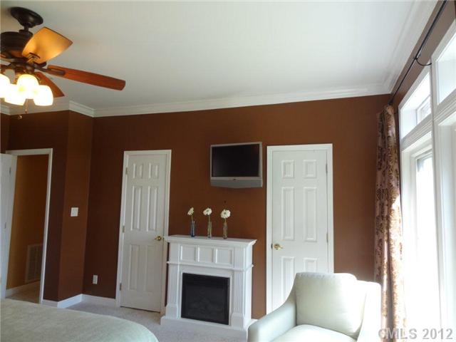 20110 Rainbow Cir, Cornelius, NC 28031 photo 11