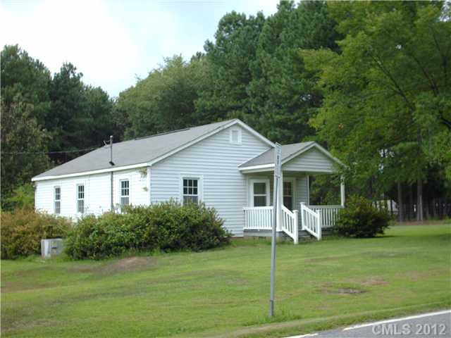 300 Durham Rd, Stanley, NC 28164 photo 1