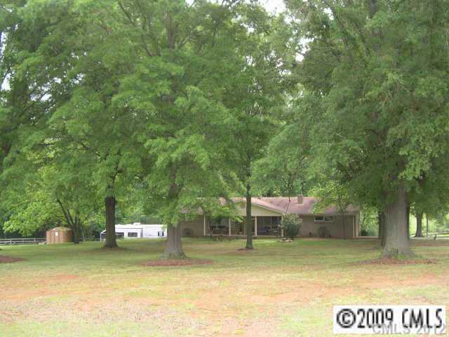 8593 Smith Rd, Stanfield, NC 28163 photo 1