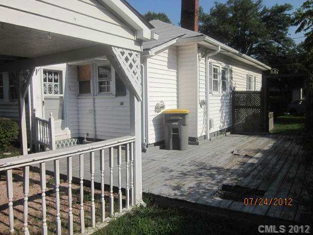 400 E 11th St, Kannapolis, NC 28083 photo 2