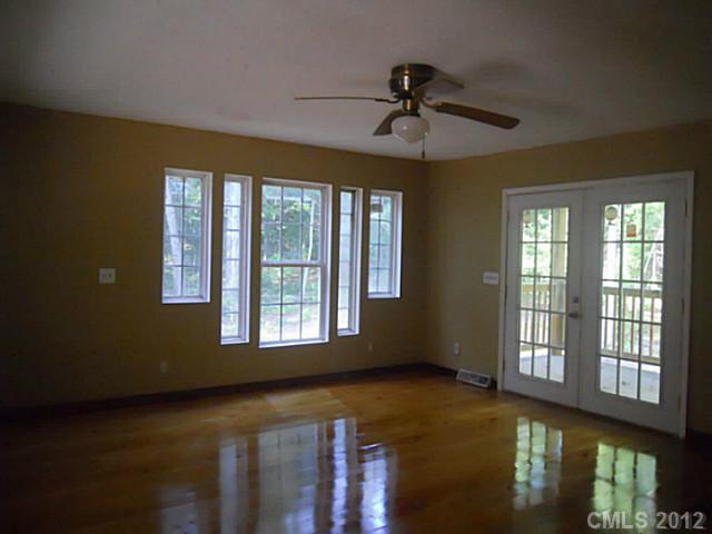 3712 Shannon Loop, Denver, NC 28037 photo 2