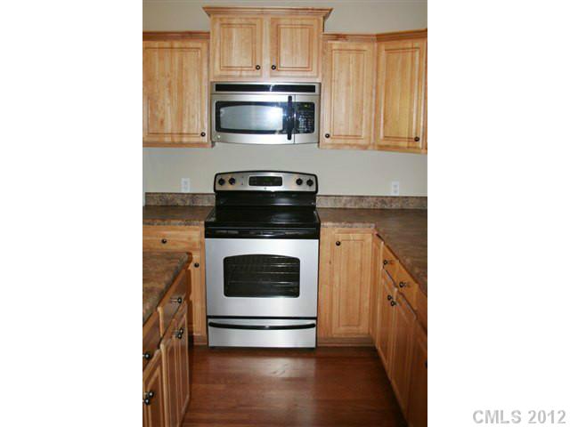 329 Eagle Creek Rd, Clover, SC 29710 photo 5