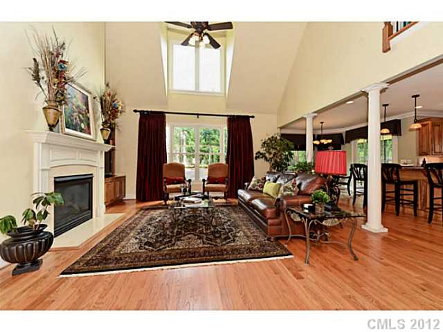 18226 Old Arbor Ct, Davidson, NC 28036 photo 3