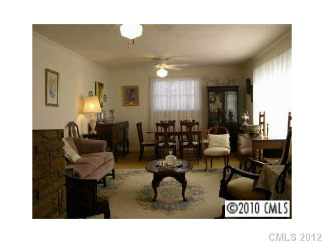 331 Crestside Dr, Concord, NC 28025 photo 3