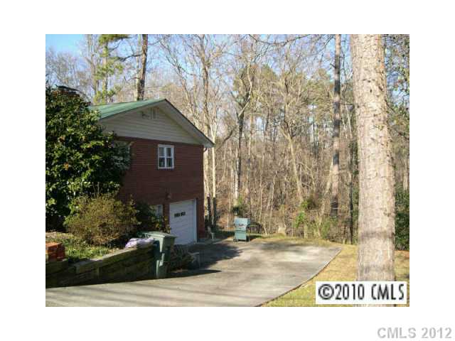 331 Crestside Dr, Concord, NC 28025 photo 5