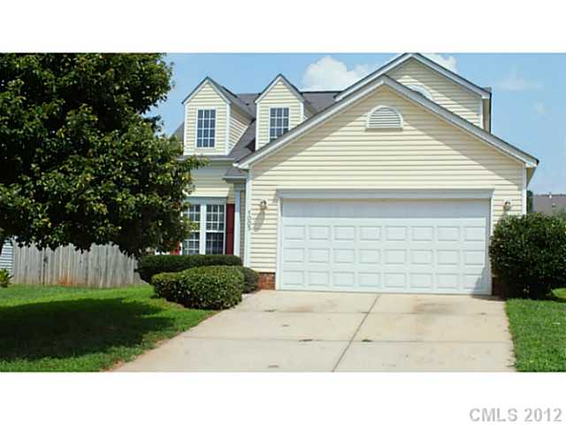 1003 Great Falls Dr, Monroe, NC 28110 photo 1