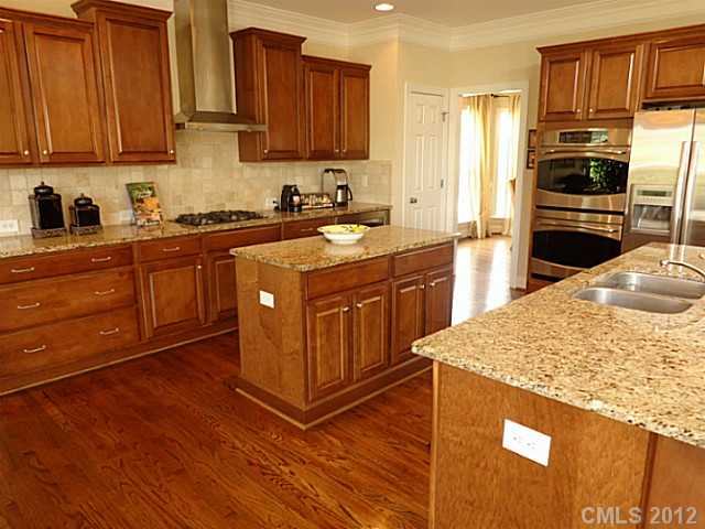 134 Timberside Dr, Davidson, NC 28036 photo 6