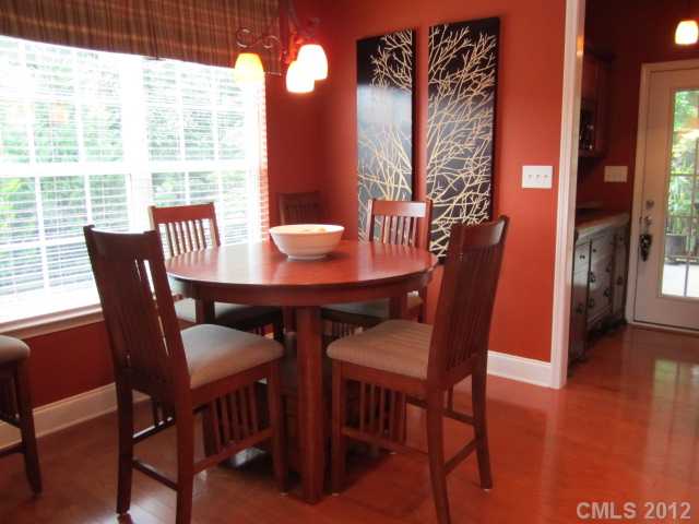 7312 Gingham Dr, Cramerton, NC 28032 photo 3