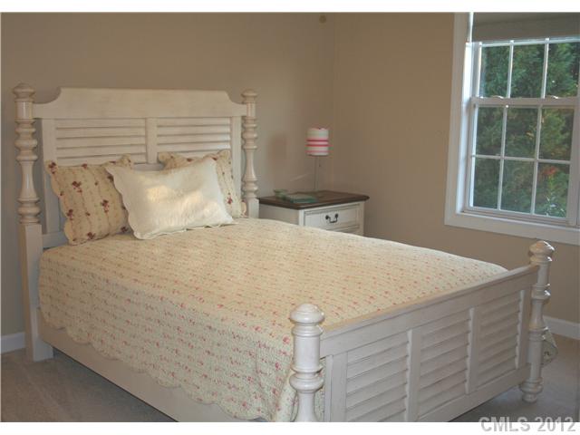 18639 Dembridge Dr, Davidson, NC 28036 photo 11