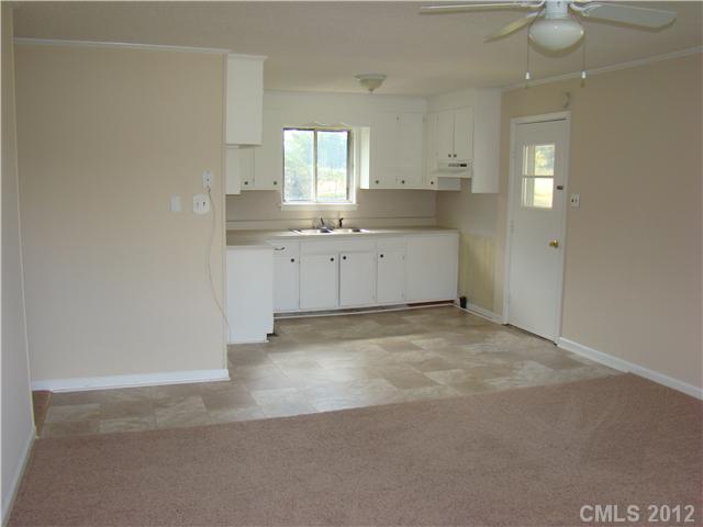 594 Ginger Cake Rd, Lancaster, SC 29720 photo 8