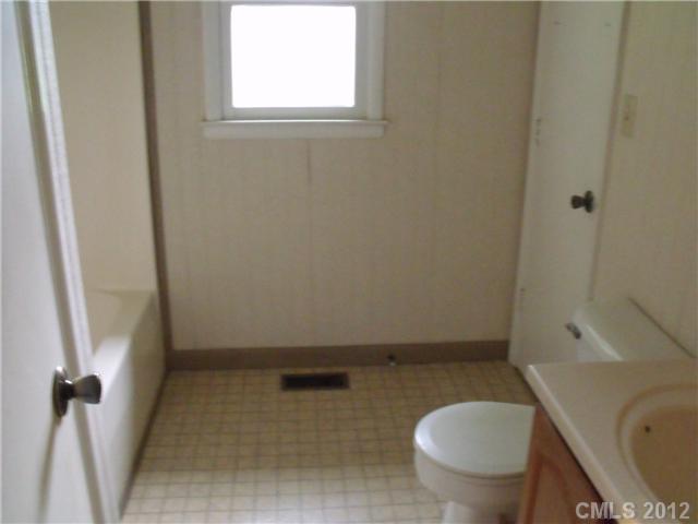 3308 Wolfe Rd, Monroe, NC 28110 photo 5