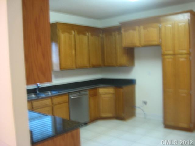 1422 Devonmere Pl, Salisbury, NC 28144 photo 3
