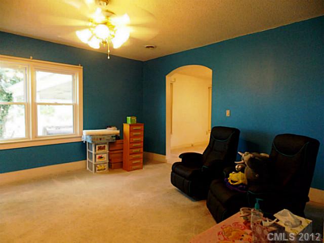 370 Dutchman Rd, Harmony, NC 28634 photo 6