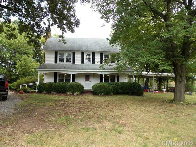 370 Dutchman Rd, Harmony, NC 28634 photo 2