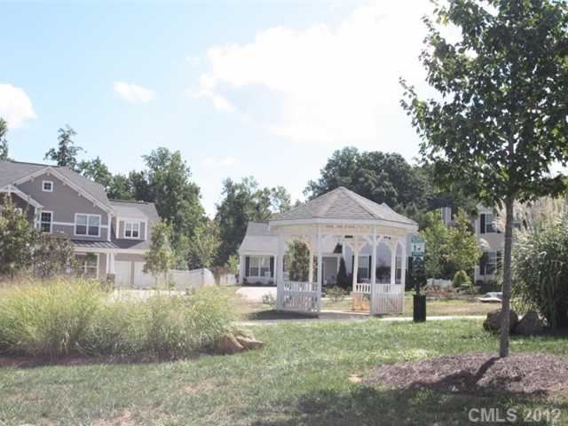 15521 Crossing Gate Dr, Cornelius, NC 28031 photo 15