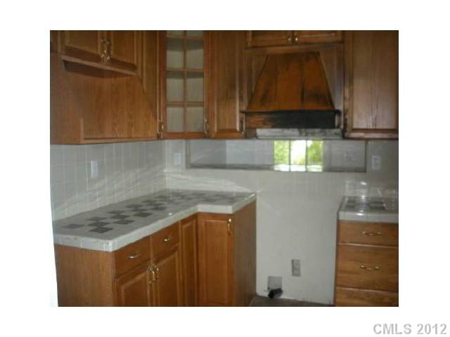 403 Lancaster Ave, Monroe, NC 28112 photo 3
