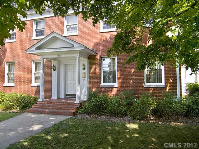 400 Lancaster Ave, Monroe, NC 28112 photo 1
