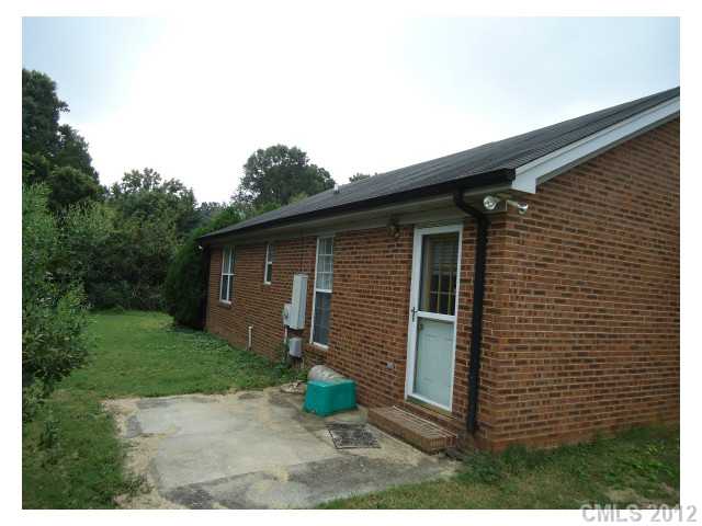 512 W Park Dr, Monroe, NC 28112 photo 2