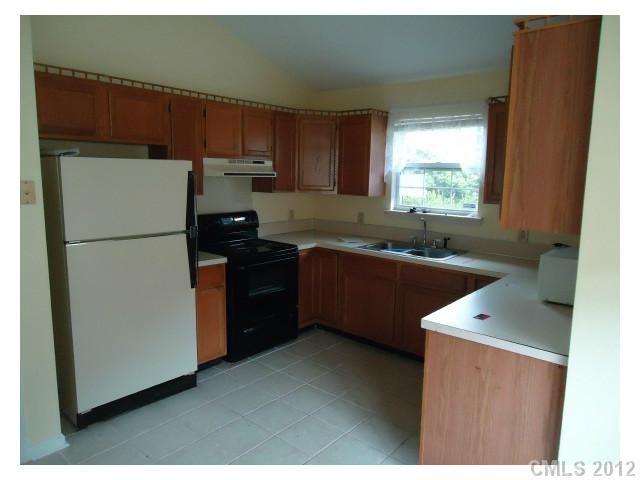 512 W Park Dr, Monroe, NC 28112 photo 4