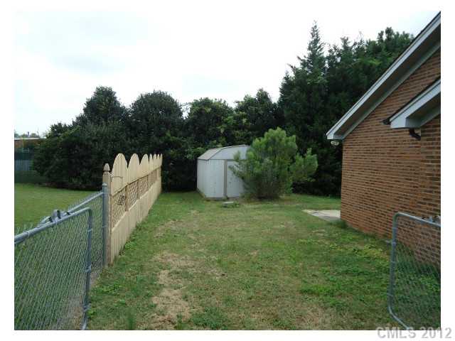 512 W Park Dr, Monroe, NC 28112 photo 3