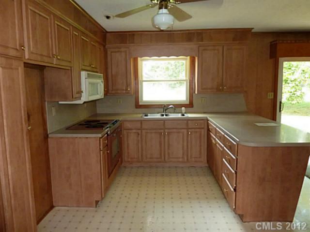 1811 Timber Lane Dr, Monroe, NC 28110 photo 5