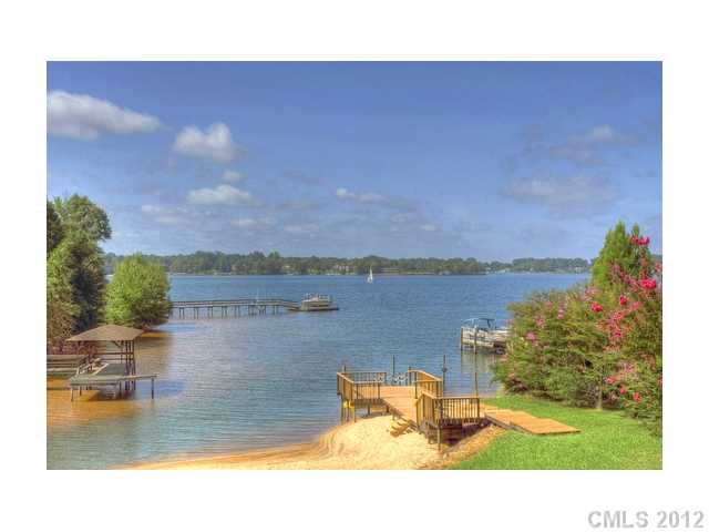 22531 Torrence Chapel Rd, Cornelius, NC 28031 photo 3