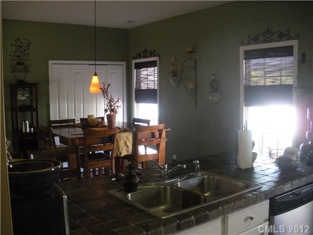 9237 Glenashley Dr, Cornelius, NC 28031 photo 4
