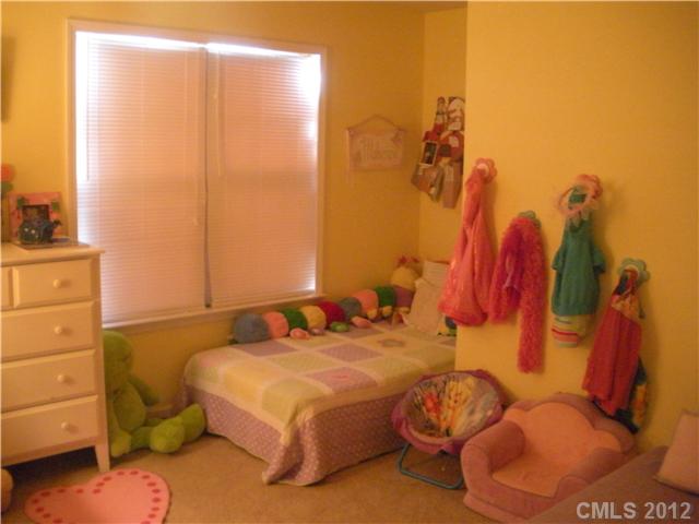 9237 Glenashley Dr, Cornelius, NC 28031 photo 8
