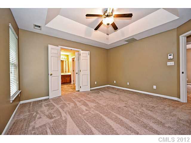 114 Kinderston Dr, Davidson, NC 28036 photo 9